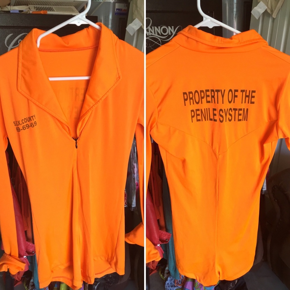 Prison costume